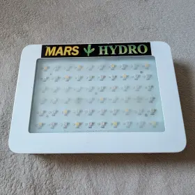 Mars Hydro 300-60led-110 132w Led Grow Light Full Spectrum 110vac Hydroponics
