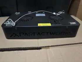 Parfactworks F0119s12 Led Grow Light 100w Black Daisy Chain 100-265v Ac 50/60hz