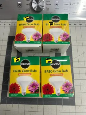 Br30 Scotts Miracle Gro 819313023091 New 4-bulb Pack Selectable Spectrum Plant Grow Light